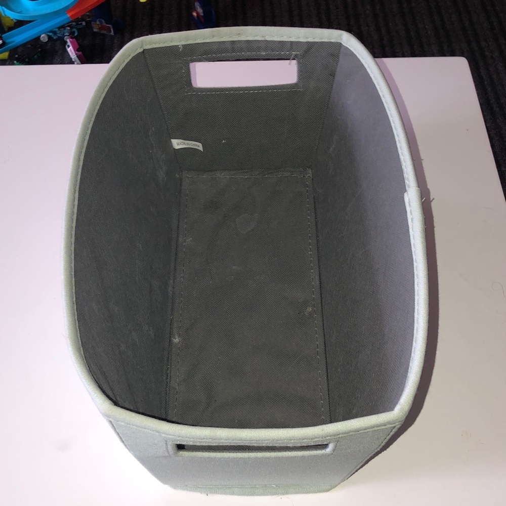 π Anchor Print & Plain Green Storage Bin Set - Picture 9 of 11